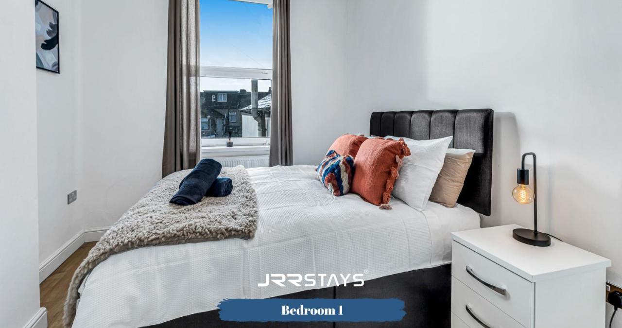 Cardiff Stylish 2 Bedroom Sleeps 6 Wi-Fi - Jrr Stays Zewnętrze zdjęcie