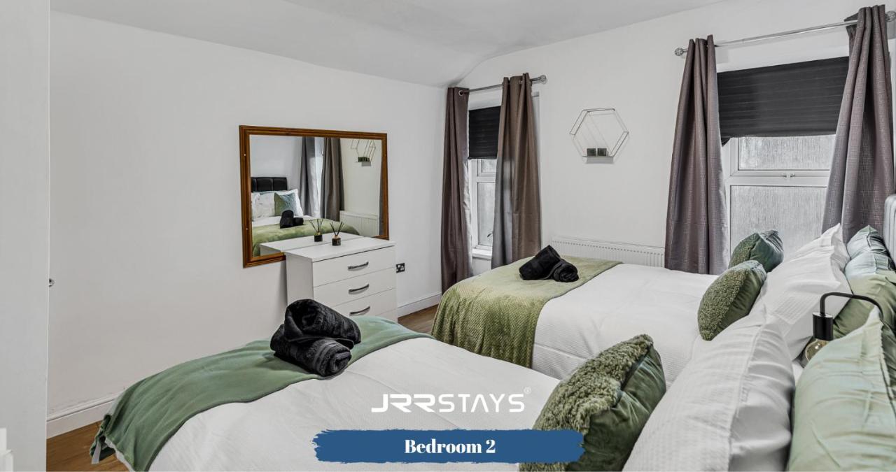 Cardiff Stylish 2 Bedroom Sleeps 6 Wi-Fi - Jrr Stays Zewnętrze zdjęcie