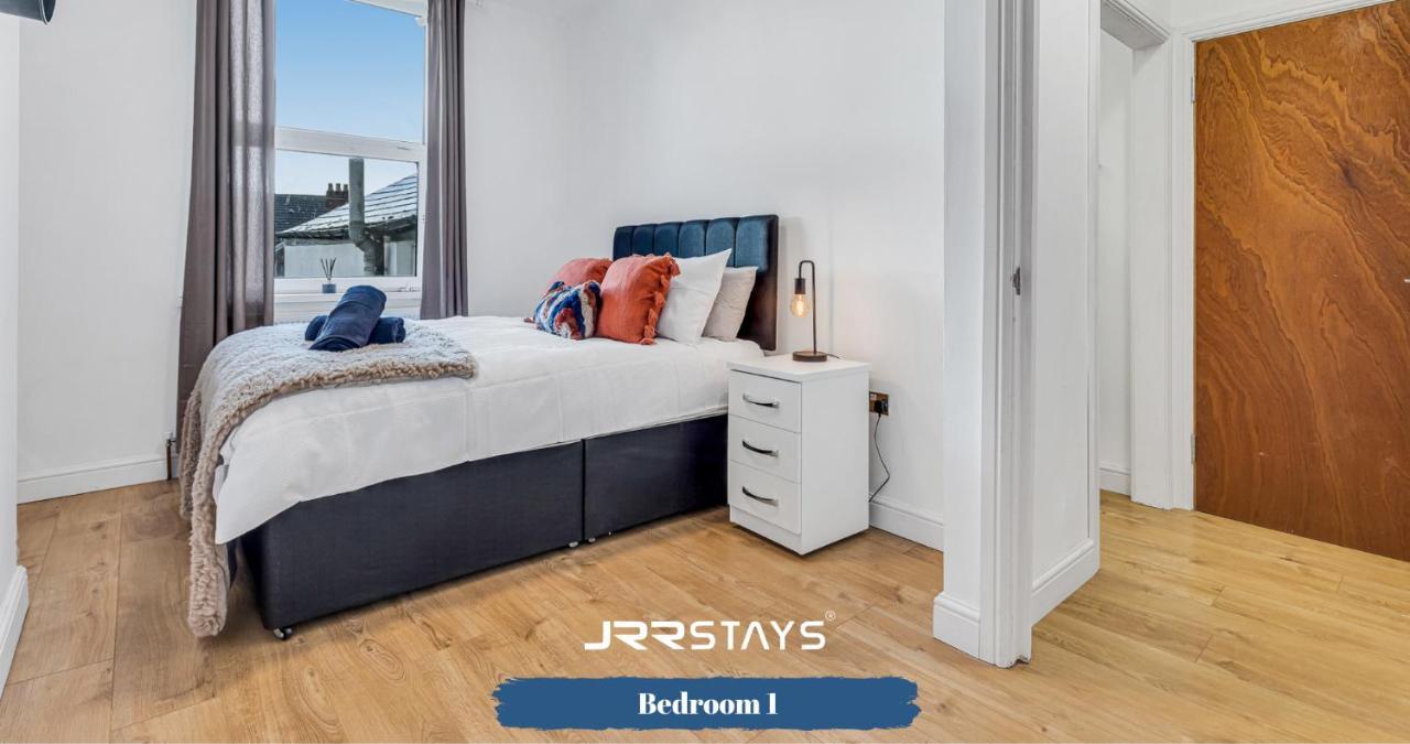 Cardiff Stylish 2 Bedroom Sleeps 6 Wi-Fi - Jrr Stays Zewnętrze zdjęcie